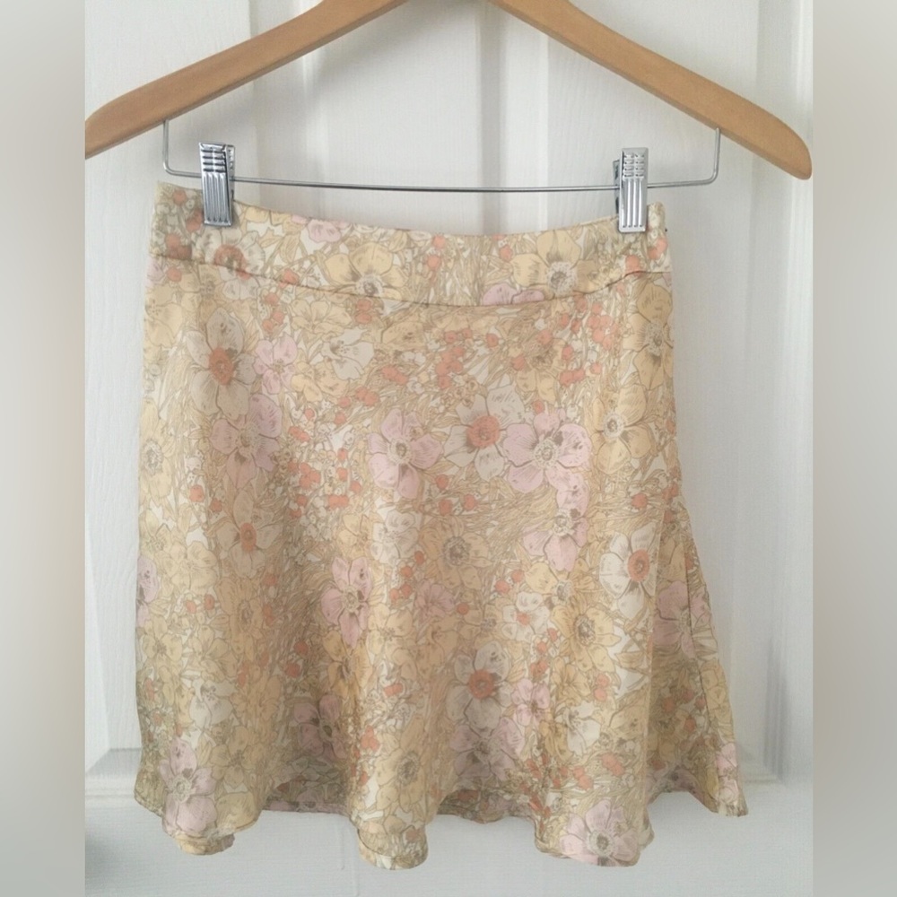 Free People silky floral skirt size 0
